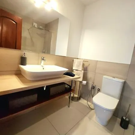 Апартаменты Fantastic 3-room Holiday *